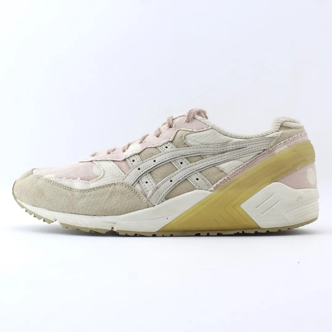 ASICS BUILD UP