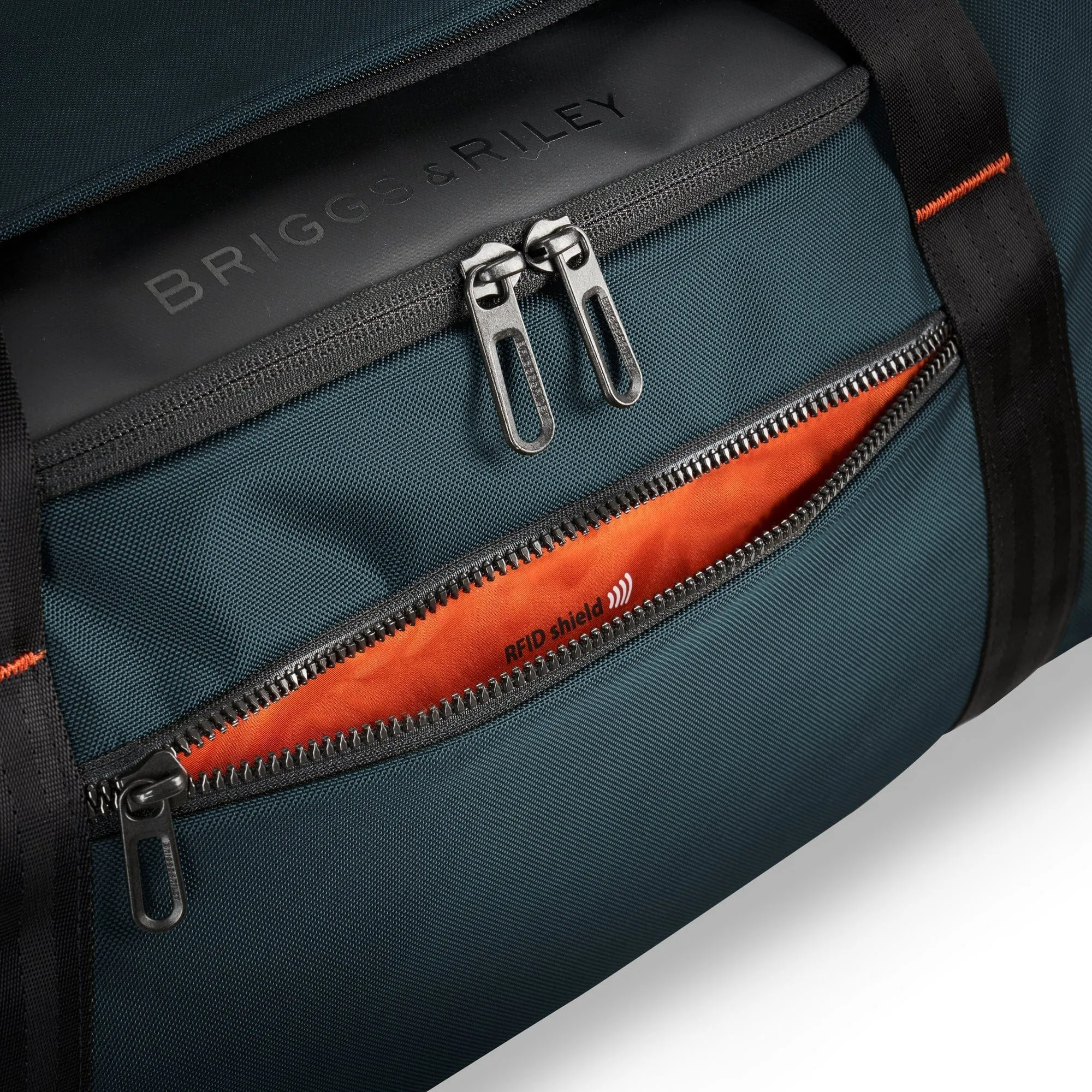 Briggs & Riley Large Travel Duffle in Ocean