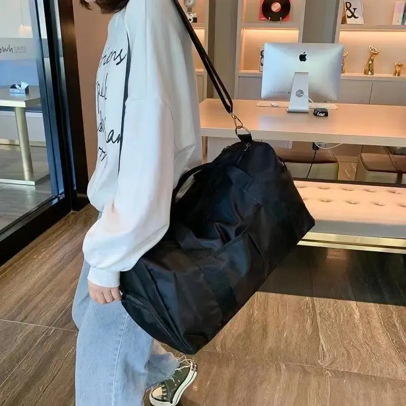 BRÉMIS Gym & Travel Duffle Bag - PINK