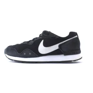 NIKE VENTURE RUNNER