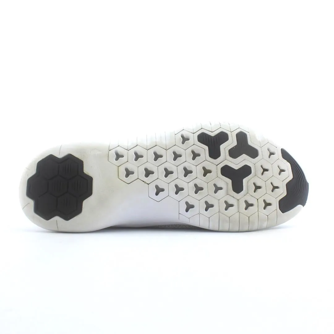 NIKE  WMNS FREE TR 8 PRINT PURE PLATINUM