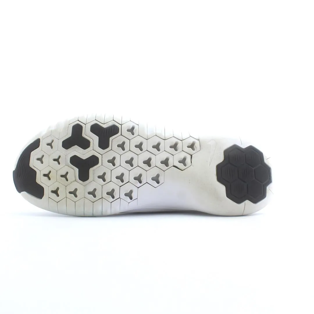 NIKE  WMNS FREE TR 8 PRINT PURE PLATINUM