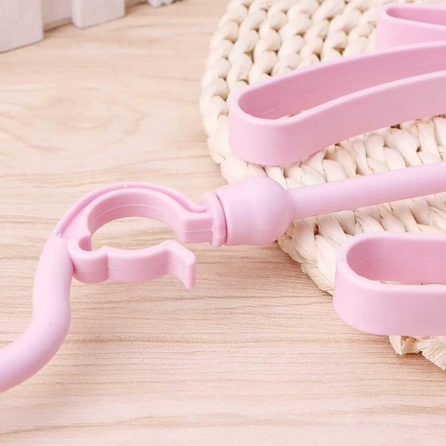 Rotatable Shoe Drying Hanger for Balcony or Closet