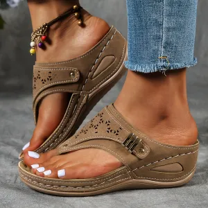 Women's Sandals With NonSlip Soles | Breathable Mesh Shoes
