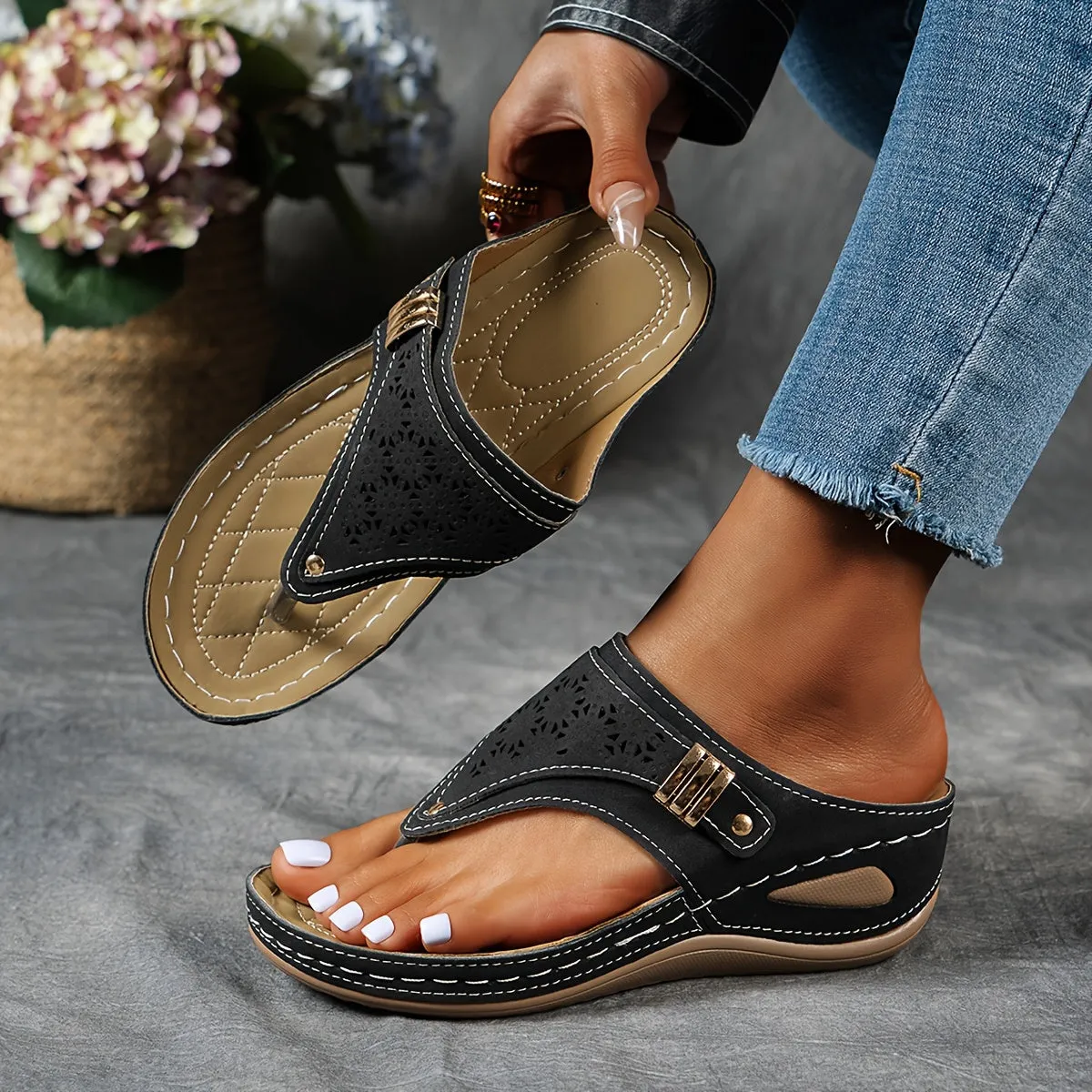 Women's Sandals With NonSlip Soles | Breathable Mesh Shoes