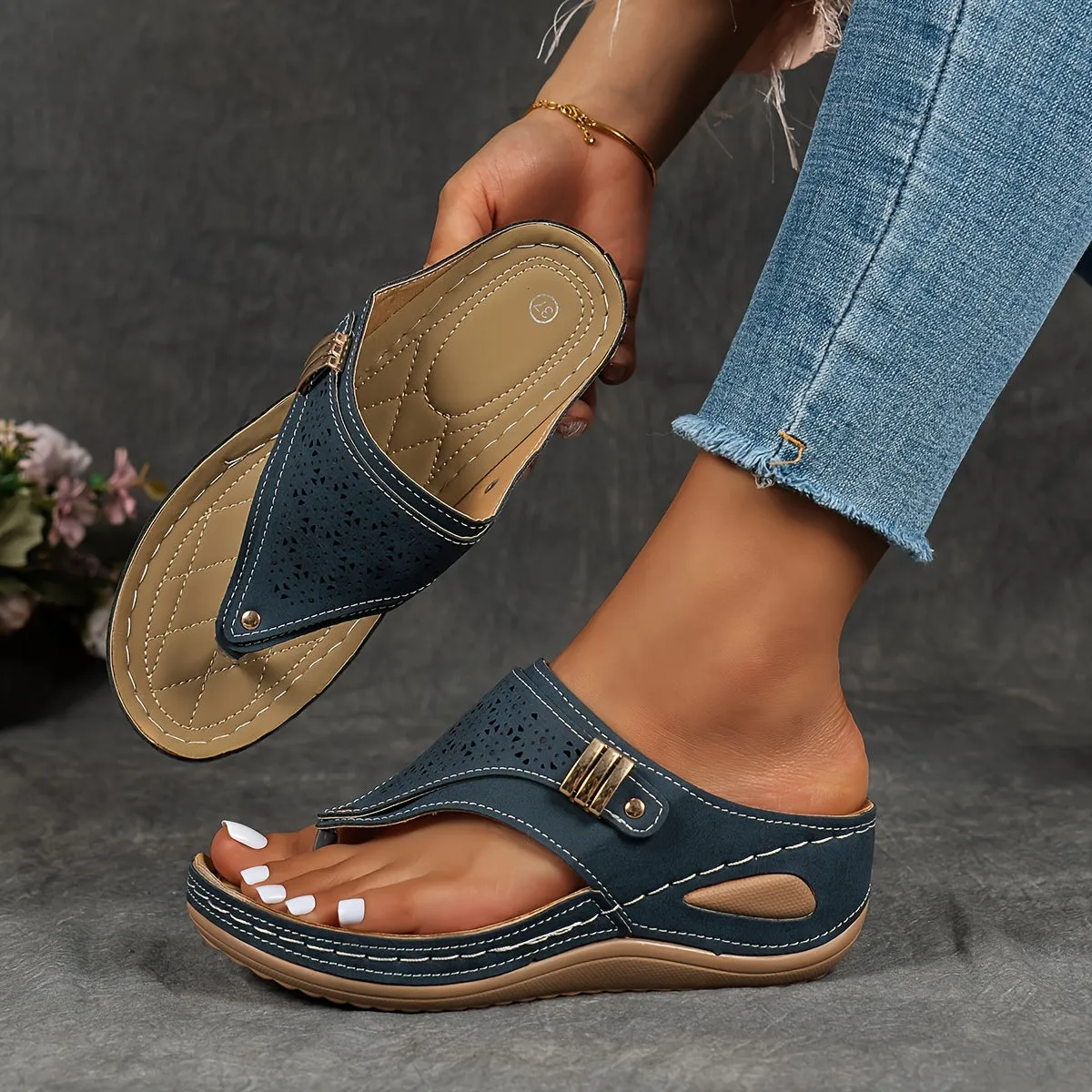 Women's Sandals With NonSlip Soles | Breathable Mesh Shoes